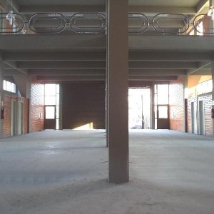 Pavilhão com 720m², no bairro Fatima em Caxias do Sul para Comprar