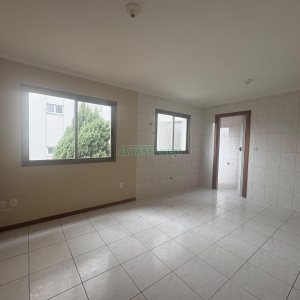 Apartamento com 45m², 2 dormitórios, 1 vaga, no bairro Petrópolis em Caxias do Sul para Alugar