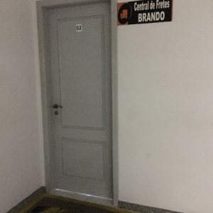 Sala com 15m², no bairro Santa Fé em Caxias do Sul para Alugar