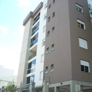 Apartamento com 82m², 3 dormitórios, 3 vagas, no bairro Vinhedos em Caxias do Sul para Comprar