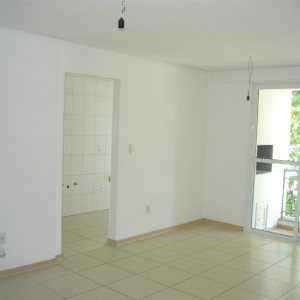 Apartamento com 82m², 3 dormitórios, 3 vagas, no bairro Vinhedos em Caxias do Sul para Comprar