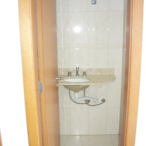 Apartamento com 82m², 3 dormitórios, 3 vagas, no bairro Vinhedos em Caxias do Sul para Comprar