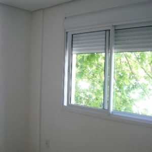 Apartamento com 82m², 3 dormitórios, 3 vagas, no bairro Vinhedos em Caxias do Sul para Comprar
