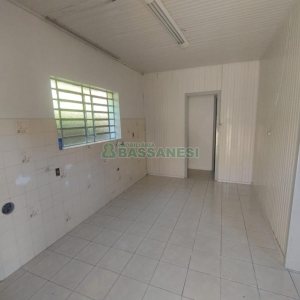 Casa com 95m², 3 dormitórios, 1 vaga, no bairro Rio Branco em Caxias do Sul para Comprar