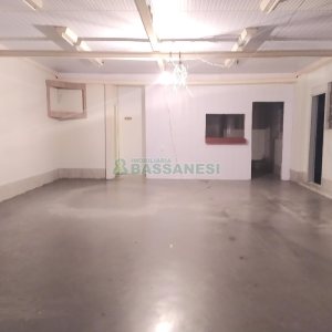 Loja com 100m², no bairro São José em Caxias do Sul para Alugar