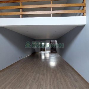 Loja com 130m², no bairro Lourdes em Caxias do Sul para Alugar