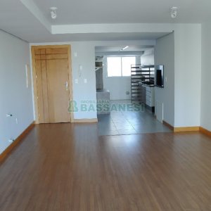 Apartamento com 114m², 3 dormitórios, 2 vagas, no bairro São Pelegrino em Caxias do Sul para Comprar