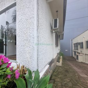 Casa Comercial com 142m², no bairro São Pelegrino em Caxias do Sul para Alugar