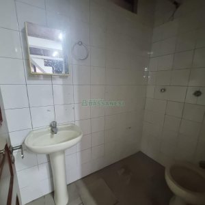Casa Comercial com 90m², no bairro São Pelegrino em Caxias do Sul para Alugar