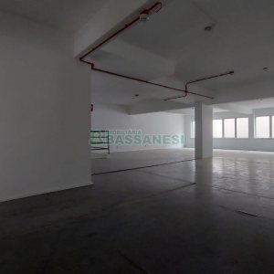 Loja com 240m², no bairro Centro em Caxias do Sul para Alugar