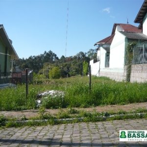 Terreno com 360m², no bairro Moinhos de Vento em Caxias do Sul para Comprar