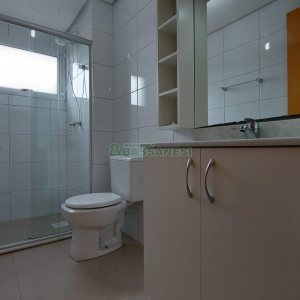 Apartamento com 90m², 3 dormitórios, 2 vagas, no bairro Sagrada Família em Caxias do Sul para Alugar