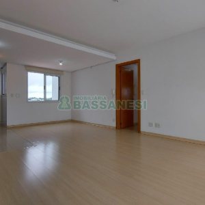 Apartamento com 90m², 3 dormitórios, 2 vagas, no bairro Sagrada Família em Caxias do Sul para Alugar