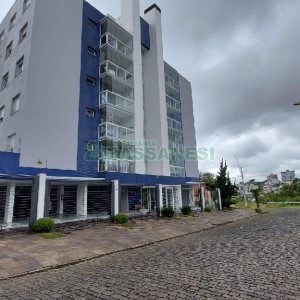 Apartamento com 90m², 3 dormitórios, 2 vagas, no bairro Sagrada Família em Caxias do Sul para Alugar