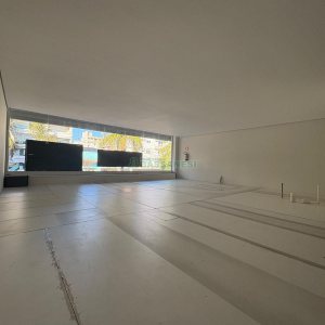 Loja com 300m², no bairro Pio X em Caxias do Sul para Alugar
