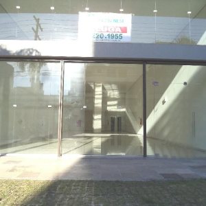 Loja com 210m², no bairro Pio X em Caxias do Sul para Alugar