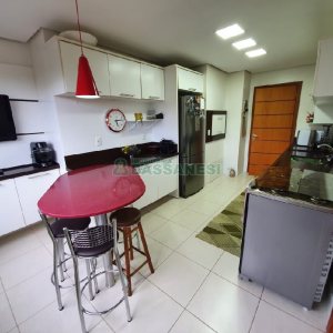 Apartamento com 156m², 3 dormitórios, 3 vagas, no bairro Sanvitto em Caxias do Sul para Alugar ou Comprar