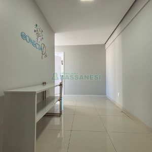 Sala com 60m², 1 vaga, no bairro Centro em Caxias do Sul para Comprar