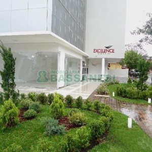 Sala com 42m², 1 vaga, no bairro Panazzolo em Caxias do Sul para Alugar