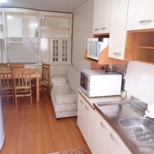 Apto Mobiliado com 61m², 2 dormitórios, 1 vaga, no bairro Centro em Caxias do Sul para Comprar