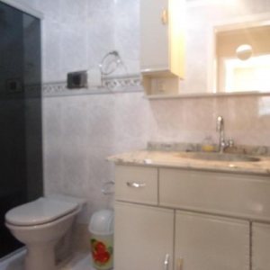 Apto Mobiliado com 61m², 2 dormitórios, 1 vaga, no bairro Centro em Caxias do Sul para Comprar