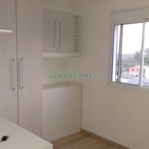 Apartamento com 49m², 2 dormitórios, 2 vagas, no bairro Jardim Eldorado em Caxias do Sul para Comprar