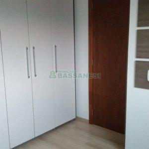 Apartamento com 49m², 2 dormitórios, 2 vagas, no bairro Jardim Eldorado em Caxias do Sul para Comprar