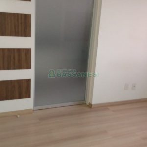 Apartamento com 49m², 2 dormitórios, 2 vagas, no bairro Jardim Eldorado em Caxias do Sul para Comprar