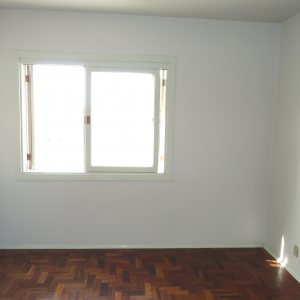 Apartamento, 2 dormitórios, no bairro Lourdes em Caxias do Sul para Comprar