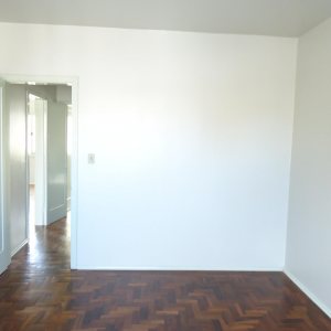 Apartamento, 2 dormitórios, no bairro Lourdes em Caxias do Sul para Comprar