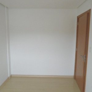 Apartamento, 2 dormitórios, 1 vaga, no bairro Vinhedos em Caxias do Sul para Comprar