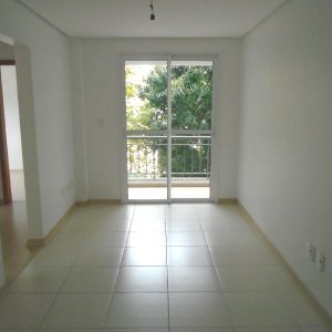 Apartamento, 2 dormitórios, 1 vaga, no bairro Vinhedos em Caxias do Sul para Comprar