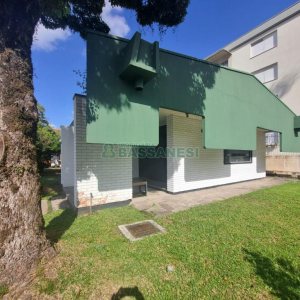 Casa com 300m², 4 dormitórios, 4 vagas, no bairro Centro em Caxias do Sul para Alugar ou Comprar