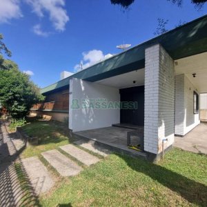 Casa com 300m², 4 dormitórios, 4 vagas, no bairro Centro em Caxias do Sul para Alugar ou Comprar