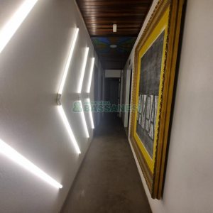 Casa com 300m², 4 dormitórios, 4 vagas, no bairro Centro em Caxias do Sul para Alugar ou Comprar