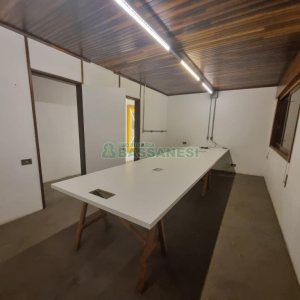 Casa com 300m², 4 dormitórios, 4 vagas, no bairro Centro em Caxias do Sul para Alugar ou Comprar