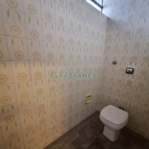 Casa com 300m², 4 dormitórios, 4 vagas, no bairro Centro em Caxias do Sul para Alugar ou Comprar