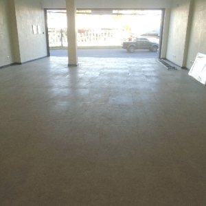 Loja com 850m², no bairro De Lazzer em Caxias do Sul para Alugar