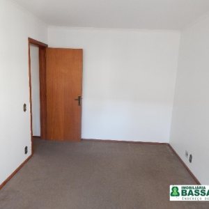 Apartamento com 146m², 3 dormitórios, 2 vagas, no bairro Pio X em Caxias do Sul para Alugar