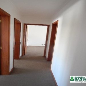 Apartamento com 146m², 3 dormitórios, 2 vagas, no bairro Pio X em Caxias do Sul para Alugar