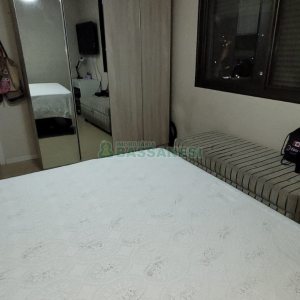 Apartamento com 83m², 2 dormitórios, 2 vagas, no bairro Jardim do Shopping em Caxias do Sul para Comprar