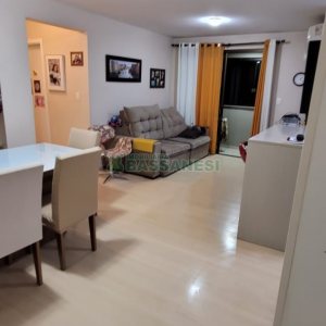 Apartamento com 83m², 2 dormitórios, 2 vagas, no bairro Jardim do Shopping em Caxias do Sul para Comprar