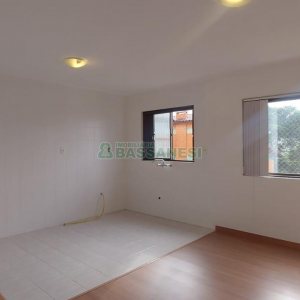 Apartamento com 49m², 1 dormitório, 1 vaga, no bairro Petrópolis em Caxias do Sul para Alugar