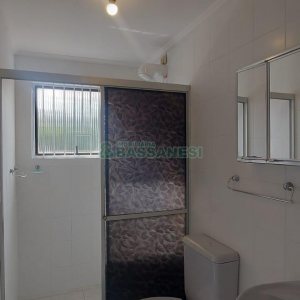 Apartamento com 49m², 1 dormitório, 1 vaga, no bairro Petrópolis em Caxias do Sul para Alugar