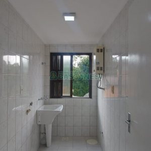 Apartamento com 49m², 1 dormitório, 1 vaga, no bairro Petrópolis em Caxias do Sul para Alugar