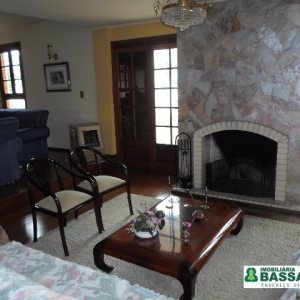 Apartamento com 345m², 4 dormitórios, 2 vagas, no bairro Panazzolo em Caxias do Sul para Comprar