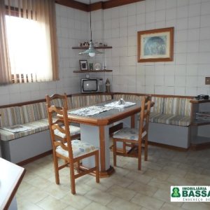 Apartamento com 345m², 4 dormitórios, 2 vagas, no bairro Panazzolo em Caxias do Sul para Comprar