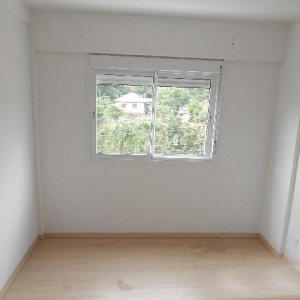 Apartamento com 51m², 2 dormitórios, 1 vaga, no bairro São Luiz em Caxias do Sul para Comprar