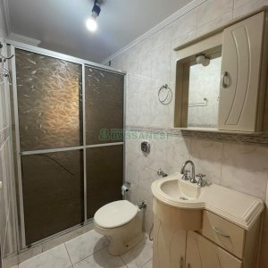 Apartamento com 75m², 2 dormitórios, 1 vaga, no bairro Centro em Caxias do Sul para Comprar