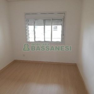 Apartamento com 78m², 2 dormitórios, 2 vagas, no bairro Vinhedos em Caxias do Sul para Alugar
